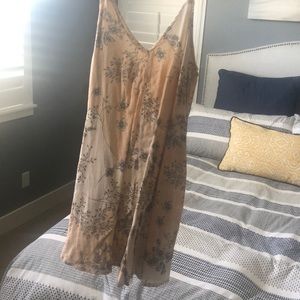 Beautiful floral dress, size small